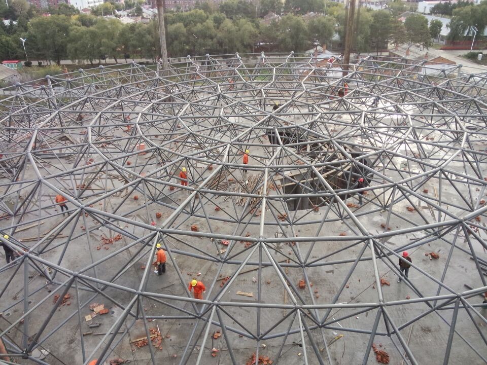 大连全民健身中心网架